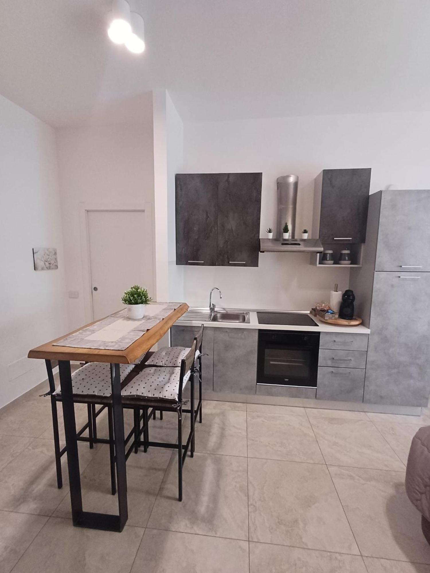 Ferienwohnung "Nonna Maria" Venegono Superiore Exterior foto