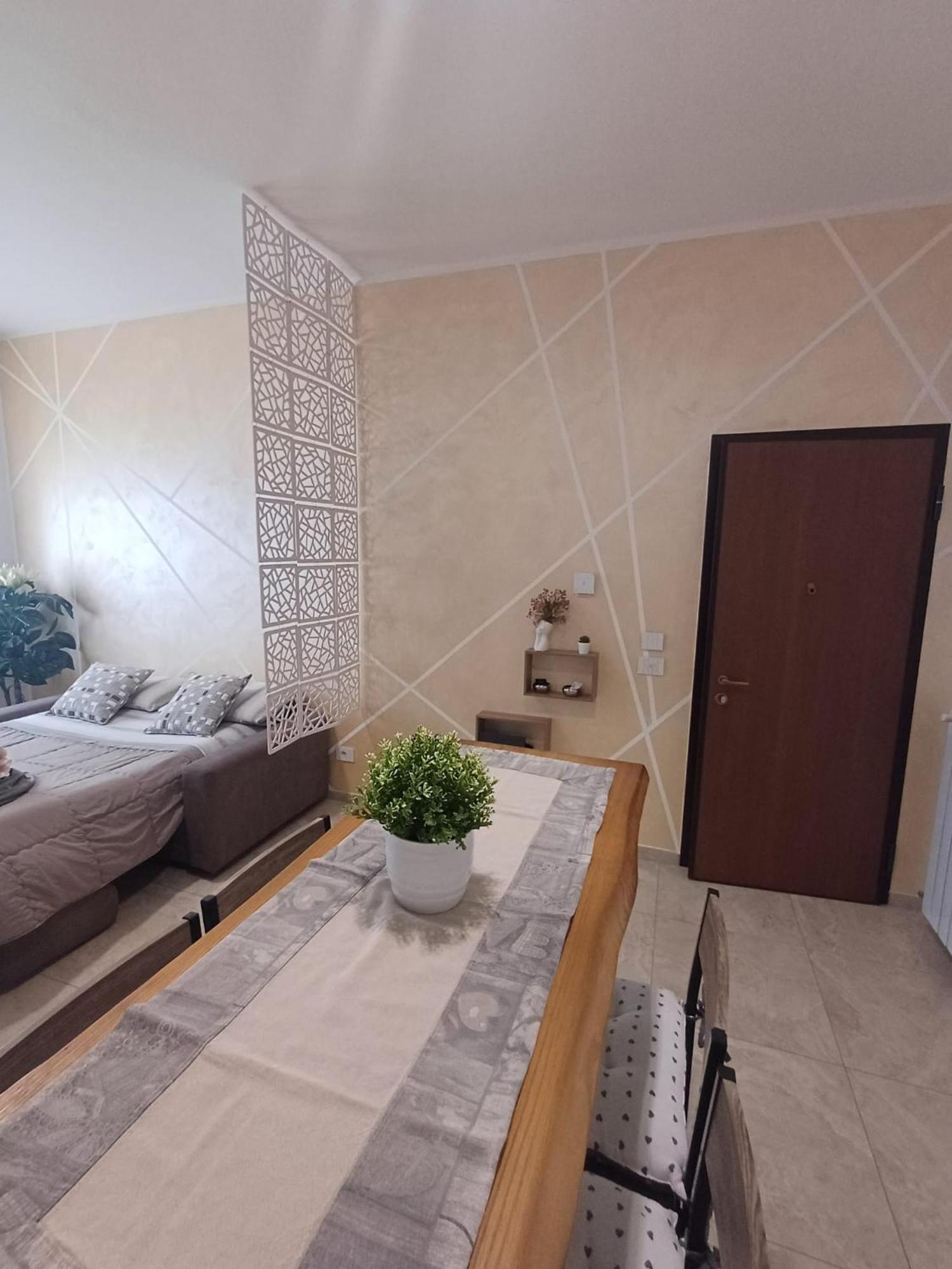 Ferienwohnung "Nonna Maria" Venegono Superiore Exterior foto